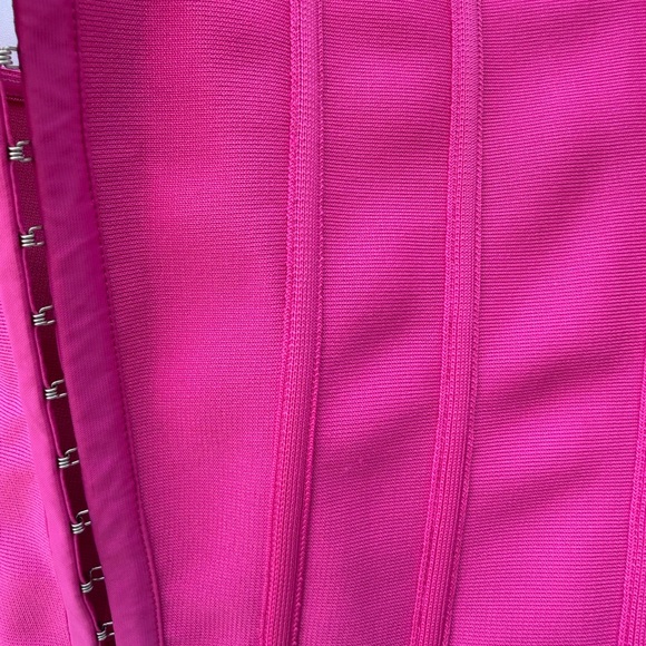 PrettyLittleThing Fuchsia Corset Top - Picture 11 of 14
